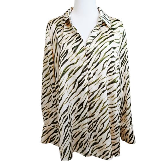 VINCE CAMUTO Blouse Top 2X Career Office Dressy VNeck Chic Cream Greenery Animal - Picture 3 of 10